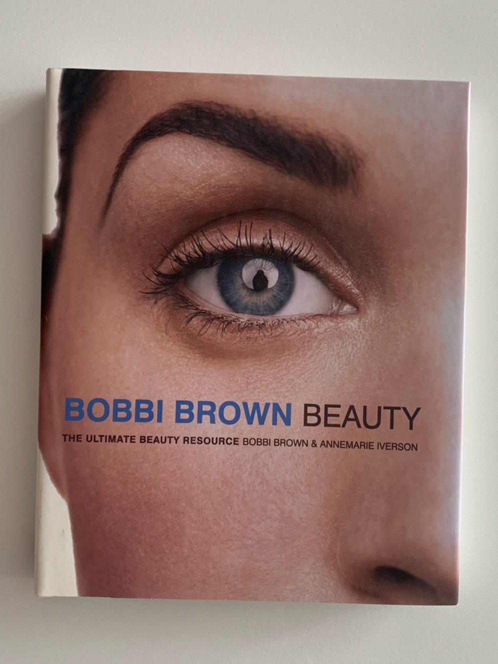 Bobbi Brown Beauty 
The Ultimate Beauty Resource